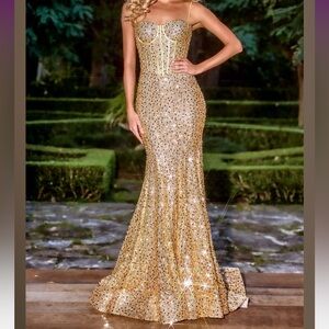 PORTIA AND SCARLETT PS22036 GOLD SEQUIN GOWN NWT 14